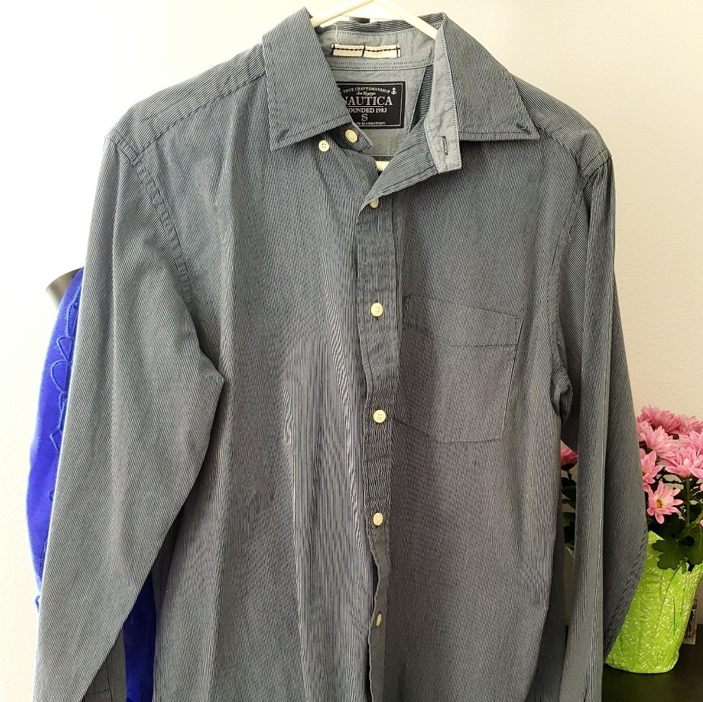 🧥👑 Nautica Men's casual button up shirt 🦄